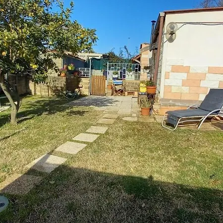 Apartamento Flower House Civitavecchia